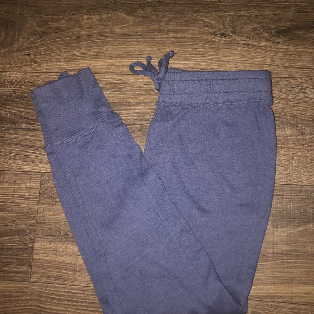 So Joggers - Picture 2 of 3